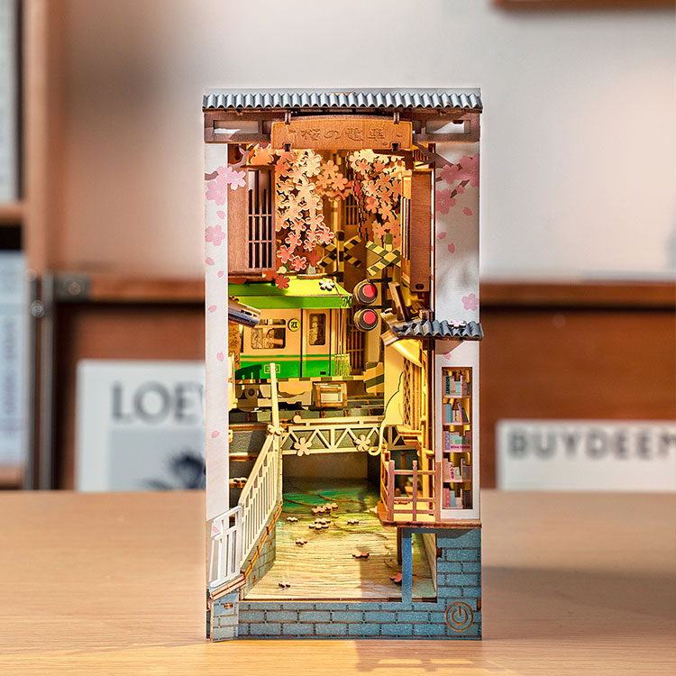 Rolife™ Book Nook Konstruktorius „Sakura“