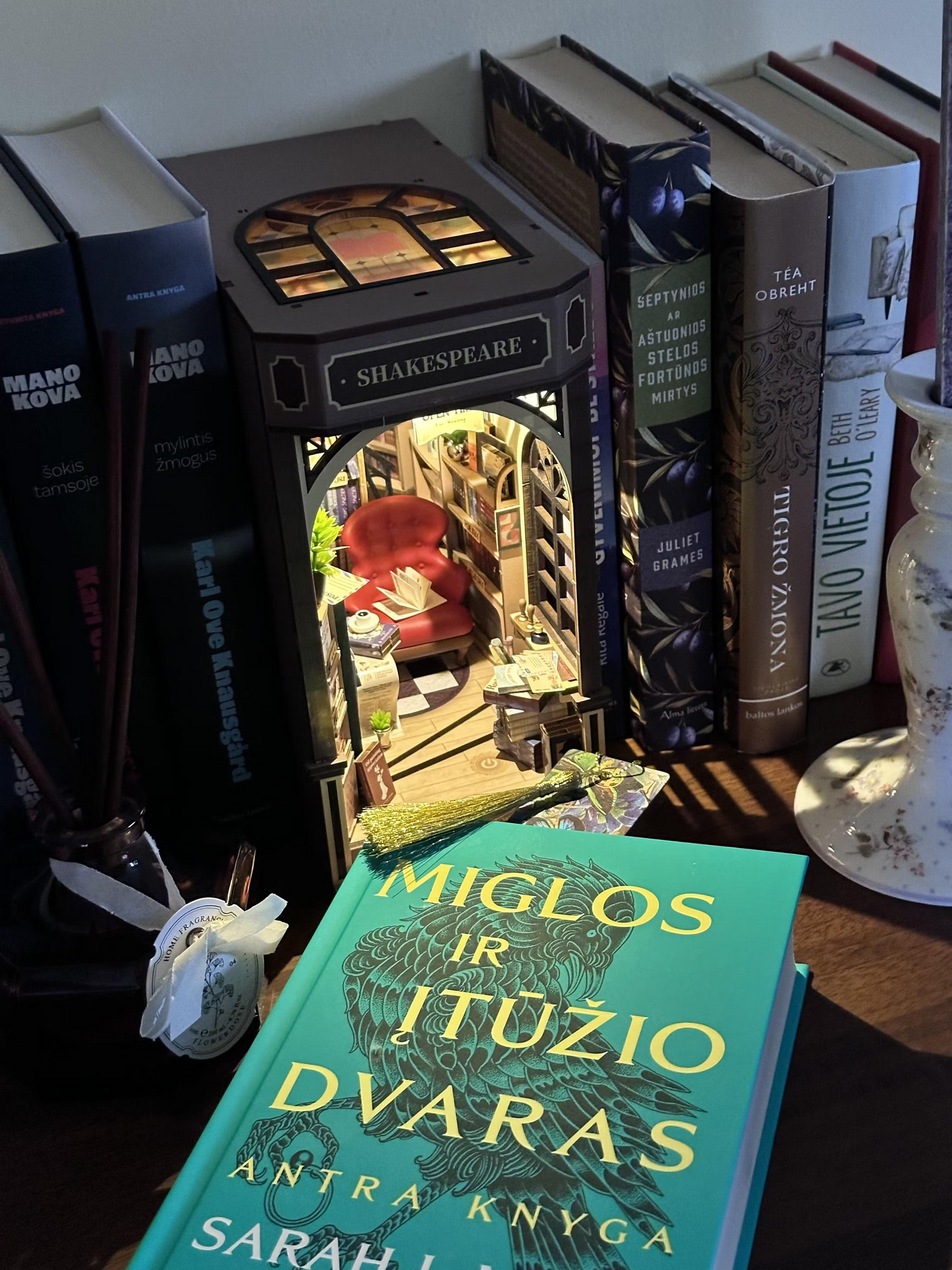 Rolife™ Book Nook Konstruktorius „Knygynas“