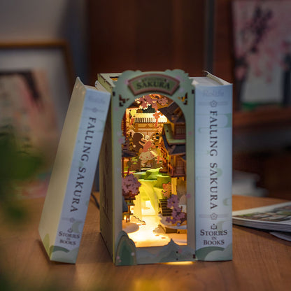 Rolife™ Book Nook Konstruktorius „Vystanti Sakura“