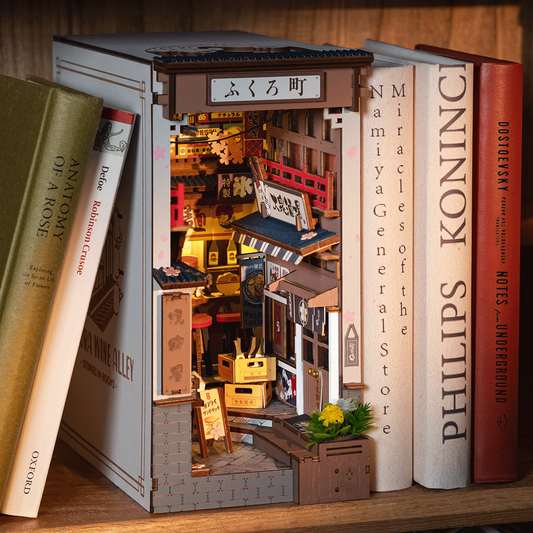 Rolife™ Book Nook Konstruktorius „Sakura Vyno Alėja“